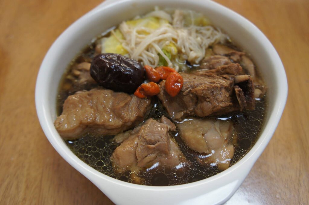 薬膳煮込みスープ
