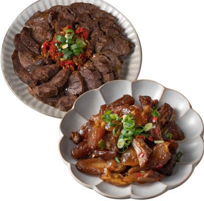 正月のおつまみに最適な本格台湾料理、牛肉三宝の盛り合わせ。ビールや日本酒に合う醤油ベースの煮込み。 2026年おせちの肉料理におすすめな台湾の牛肉三宝（牛スネ、ハチノス、牛スジ）。台北一流ホテル出身シェフの手作り。 牛肉三宝