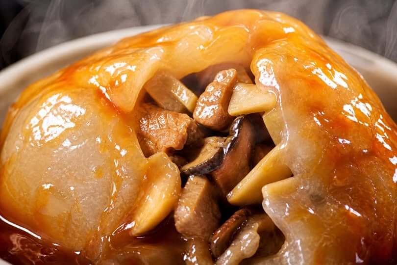 通販でお取り寄せ!温めるだけで半透明のぷにぷに生地から豚肉やタケノコが顔を出す、台湾味の冷凍・本格台湾肉圓(バーワン)